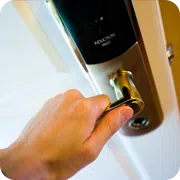 Seattle Elite Locksmith, Seattle, WA 206-317-8054 - emer-sid-n-32-img